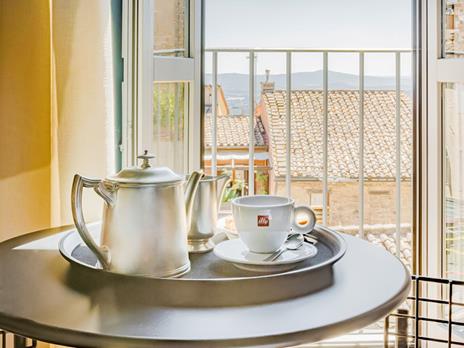 SMARTBOX - Insieme a Perugia: 2 notti in esclusivo hotel del centro con Prosecco o vino di benvenuto - Cofanetto regalo - 4