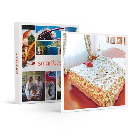 SMARTBOX - Sulle colline fiorentine: 2 notti in camera Deluxe con idromassaggio e sauna - Cofanetto regalo