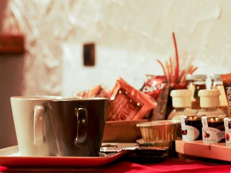 SMARTBOX - Soggiorno in Eco chalet alpino: 2 notti in Mini Suite con colazione e cena in Valle d'Aosta - Cofanetto regalo - 3