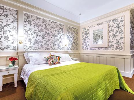 Evasione di lusso per 2: 1 raffinata cena d’autore e 1 notte in eleganti hotel 4* - 7