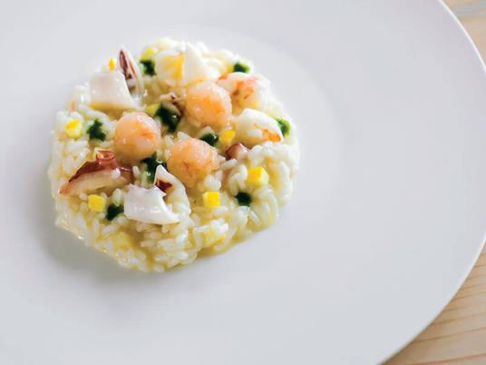 SMARTBOX - Fuga gourmet: 1 notte in hotel 4* con gustosa cena - Cofanetto regalo - 4