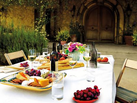 SMARTBOX - Pausa relax e gusto in Lombardia: 1 trattamento benessere e 1 cena per 2 - Cofanetto regalo - 2