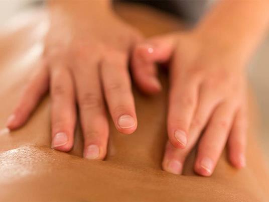 SMARTBOX - Relax in Trentino: 2 notti con Spa e massaggio in hotel 4* - Cofanetto regalo - 3