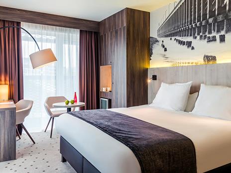 SMARTBOX - Romantica Bruges: soggiorno di 1 notte con colazione - Cofanetto regalo - 4