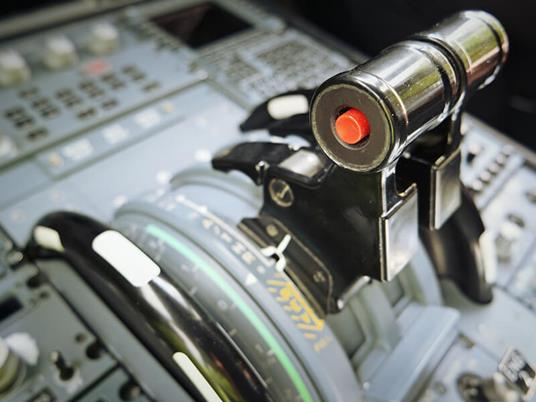 SMARTBOX - Pilota per un giorno: volo di 1h con simulatore per 2 persone - Cofanetto regalo - 2