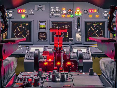 SMARTBOX - Pilota per un giorno: volo di 1h con simulatore per 2 persone - Cofanetto regalo - 4