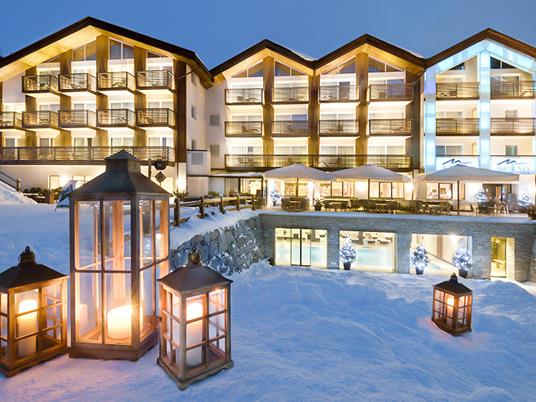 SMARTBOX - Relax di lusso a Livigno: 2 notti in resort 4* con Spa e aperitivo - Cofanetto regalo - 7