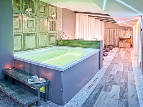 SMARTBOX - Fuga alla Spa: 1 notte con cena e accesso al centro benessere in Resort 4* per 2 - Cofanetto regalo - 3