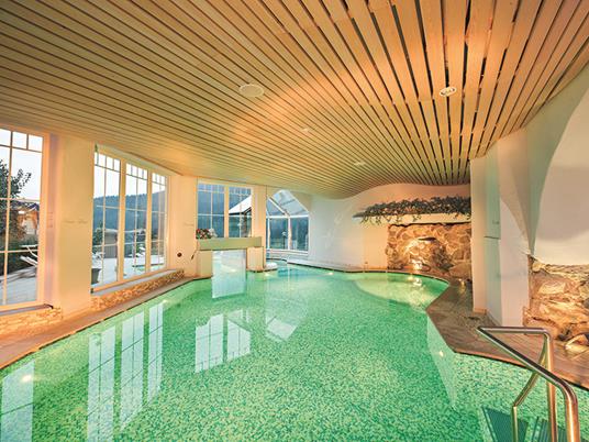 SMARTBOX - Due cuori e una Spa: un romantico Natale di benessere per 2 - Cofanetto regalo - 3