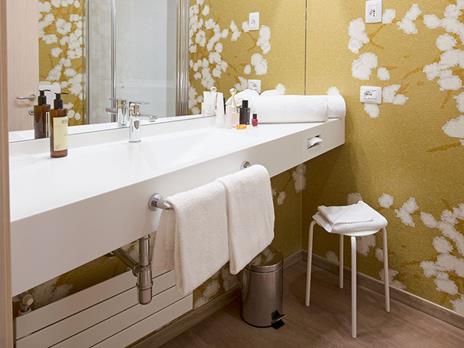 SMARTBOX - Fuga romantica nel cuore di Verona: 1 notte in hotel 4* - Cofanetto regalo - 3