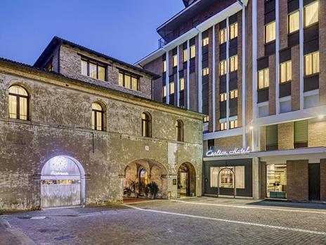 SMARTBOX - 1 notte in 4* Superiore con Prosecco in camera e noleggio bici a Treviso - Cofanetto regalo - 7