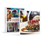 SMARTBOX - Insieme con gusto: 1 romantica cena gourmet in riva allArno, a Firenze - Cofanetto regalo