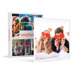 SMARTBOX - Amore, coccole e relax: soggiorno di coppia con possibile cena o pausa benessere - Cofanetto regalo