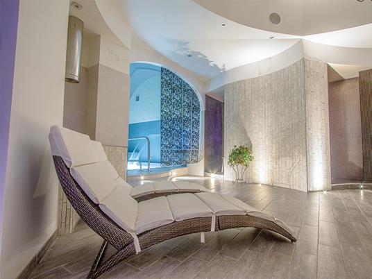 SMARTBOX - Amore tra coccole e Spa: accesso per 2 alle migliori Spa e centri benessere - Cofanetto regalo - 2