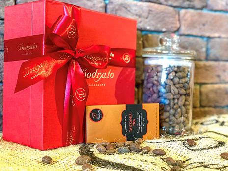 SMARTBOX - Dolce San Valentino, amore! 1 box di prodotti Bodrato Cioccolato da ricevere a casa - Cofanetto regalo - 3