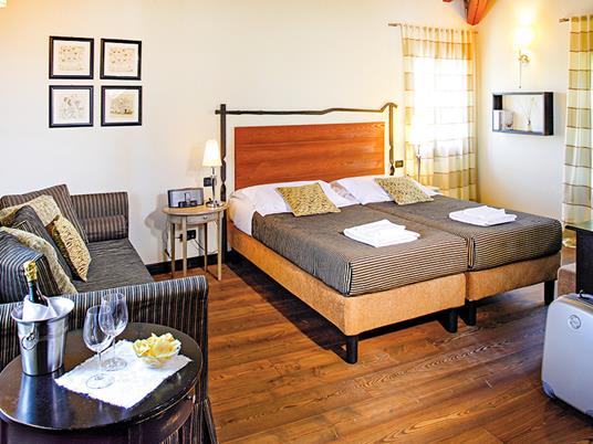 SMARTBOX - 2 giorni di enologia per la festa del papà - Cofanetto regalo - 3