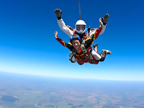 SMARTBOX - Buon compleanno! 1 esperienza di volo per i tuoi 18 anni - Cofanetto regalo - 4