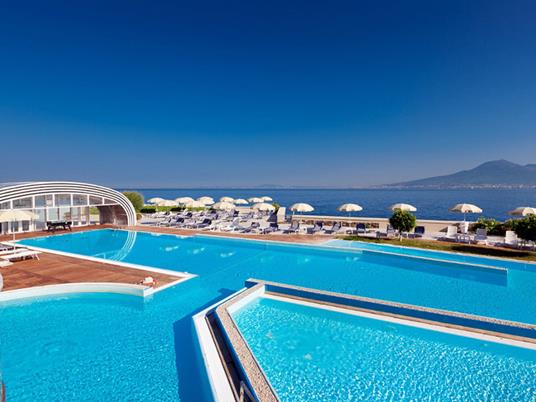 SMARTBOX - Sole, mare e relax in costiera sorrentina: 1 notte con massaggio per 2 persone - Cofanetto regalo - 2