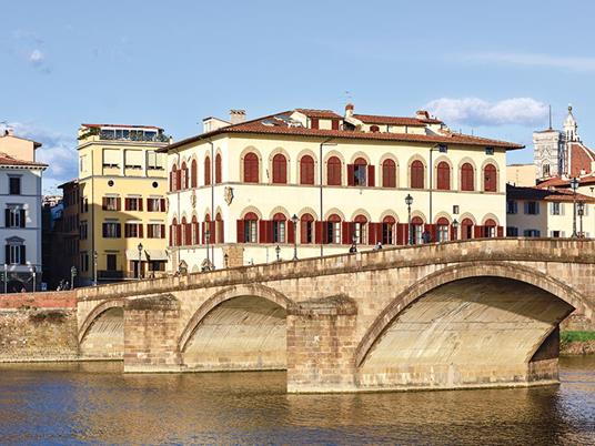 SMARTBOX - Suite fiorentina: 1 notte di lusso in hotel 4* a Firenze - Cofanetto regalo - 4