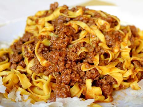 SMARTBOX - Tradizioni emiliane a tavola: pranzo o cena in un tipico ristorante a Bologna - Cofanetto regalo - 2