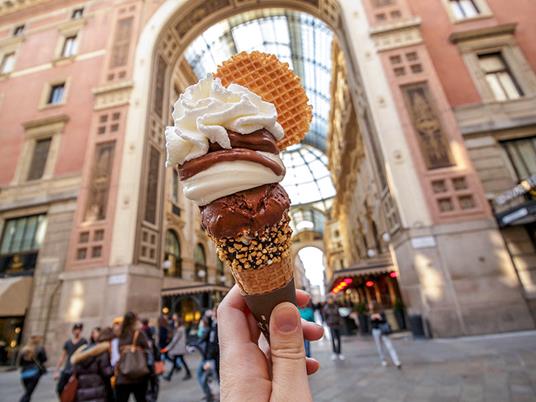 SMARTBOX - Dolce Milano: tour gastronomico nelle migliori pasticcerie milanesi - Cofanetto regalo - 2