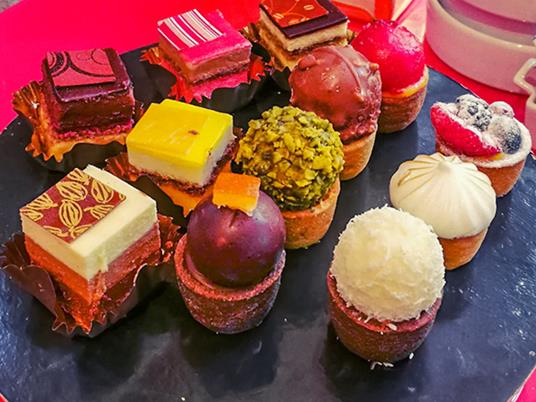 SMARTBOX - Dolce Milano: tour gastronomico nelle migliori pasticcerie milanesi - Cofanetto regalo - 3