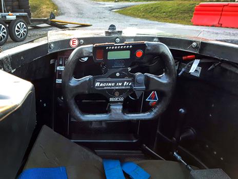 SMARTBOX - A tutta velocità a Castelletto di Branduzzo: offerta speciale per 1 sessione in Formula 4 - Cofanetto regalo - 3