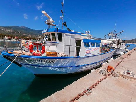 SMARTBOX - Una giornata di pesca in famiglia all'Elba con pranzo di pesce fresco in barca - Cofanetto regalo - 4