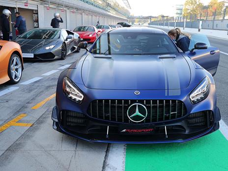 SMARTBOX - 1 giro al volante di una Mercedes-AMG GT R Pro presso l'Autodromo Vallelunga Pietro Taruffi - Cofanetto regalo - 4