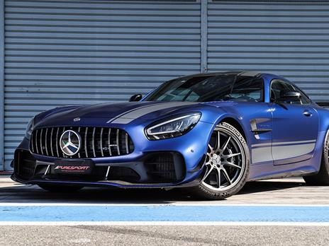 SMARTBOX - Il brivido della velocità al Circuito di Vairano: 2 giri alla guida di Mercedes-AMG GT R PRO - Cofanetto regalo - 3