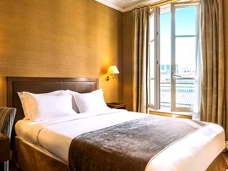 SMARTBOX - Un magico viaggio di Natale: 2 notti nelle città più romantiche dEuropa - Cofanetto regalo - 3