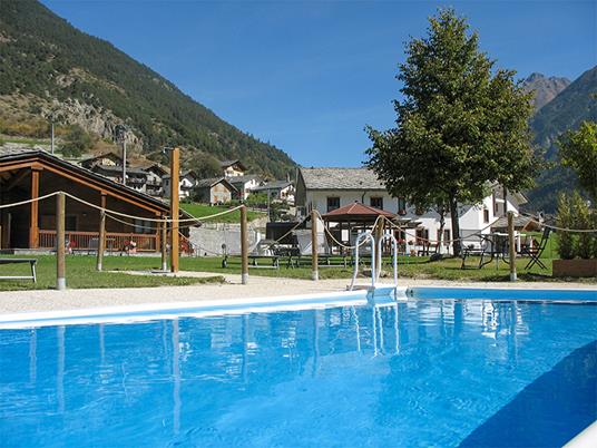 SMARTBOX - Relax in Valpelline: 2 notti in camera Superior con accesso Spa per 2 ad Aosta - Cofanetto regalo - 4