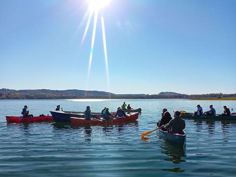 SMARTBOX - Tour in canoa canadese sul Lago di Varese per te - Cofanetto regalo - 3