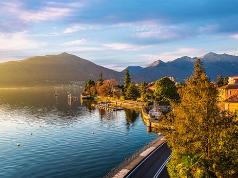 SMARTBOX - 2h di emozioni in canoa canadese sul Lago Maggiore per 2 persone - Cofanetto regalo - 4