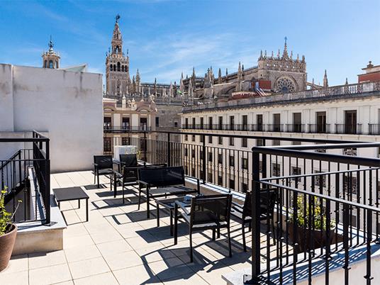 SMARTBOX - 1 notte di charme in un Welldone Boutique Hotel a Siviglia per 2 persone - Cofanetto regalo - 4