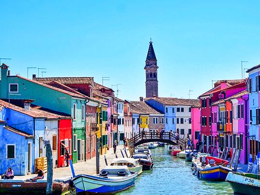SMARTBOX A spasso per le isole di Murano Burano e Torcello: tour in barca e visita a una vetreria per 4 Cofanetto regalo - 4