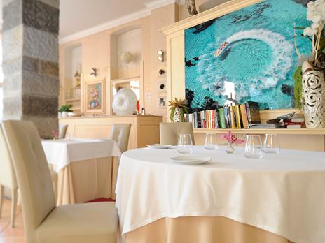 SMARTBOX - Deliziosa cena a base di pesce in esclusivo ristorante a Ventimiglia - Cofanetto regalo - 2