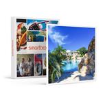 SMARTBOX - 1 notte paradisiaca in esclusivo resort in Salento con passeggiata a cavallo in spiaggia - Cofanetto regalo