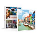 SMARTBOX - Giro in barca tra le isole di Murano, Burano e Torcello per 3 adulti - Cofanetto regalo