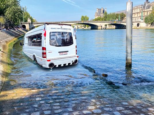 SMARTBOX - A Parigi e sulla Senna con un tour su bus anfibio di 2h e coppa di Champagne per 2 - Cofanetto regalo - 2