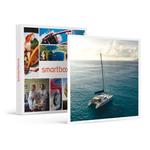 SMARTBOX - Insolito soggiorno di 1 notte su un catamarano di lusso a Castel dell’Ovo - Cofanetto regalo