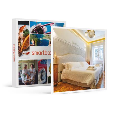 SMARTBOX - Lusso storico nel cuore di Firenze: 2 notti in una villa liberty con piscina - Cofanetto regalo