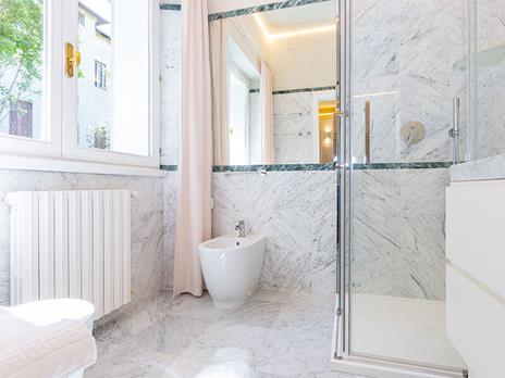 SMARTBOX - Sogni d’epoca a Firenze: 1 notte in una villa liberty con piscina - Cofanetto regalo - 2