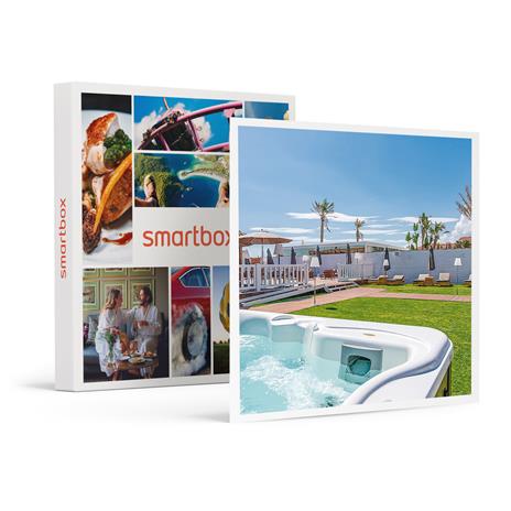 SMARTBOX - 1 notte di magia con momento Jacuzzi® sulla Baia Felice - Cofanetto regalo