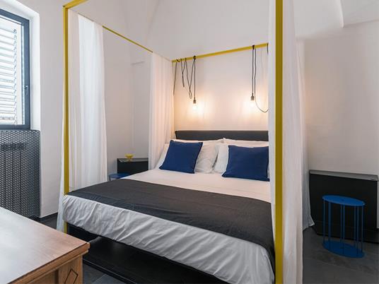 SMARTBOX - Soggiorno di 1 notte in un esclusivo resort in Italia con pausa in vasca idromassaggio Jacuzzi® - Cofanetto regalo - 2