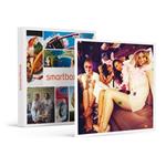 SMARTBOX - Addio al nubilato a Roma: tour di gruppo in limousine con aperitivo, Spritz, Prosecco e sessione foto ricordo - Cofanetto regalo