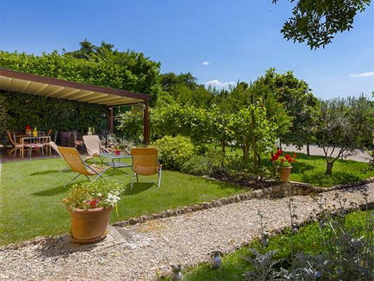 SMARTBOX - 2 notti in agriturismo veneto con fattoria didattica per 3 persone - Cofanetto regalo - 2