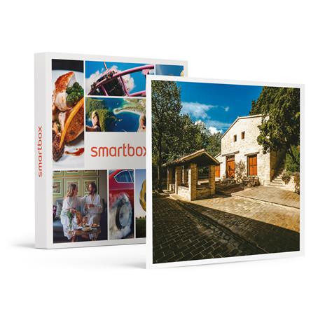 SMARTBOX - Risveglio nelle Marche: 2 notti nella Dependance di una villa a Fano - Cofanetto regalo