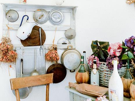 SMARTBOX - Soggiorno e sapori della tradizione - Cofanetto regalo - 1 notte con cena nelle Osterie selezionate da Slow Food - 4