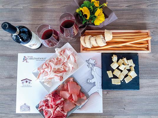 SMARTBOX - Degustazione di vini e prodotti tipici con visita in cantina tra i vigneti di Asti - Cofanetto regalo - 2